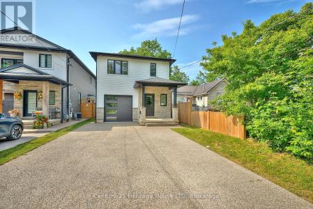 61.5B JARROW ROAD, St. Catharines (lakeshore), Ontario L2M 1B7, Canada