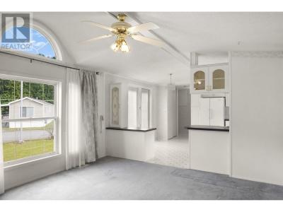 3889 MULLER AVENUE, Terrace, British Columbia V8G 4L2, Canada