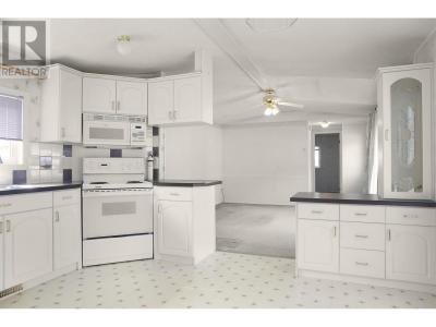 3889 MULLER AVENUE, Terrace, British Columbia V8G 4L2, Canada