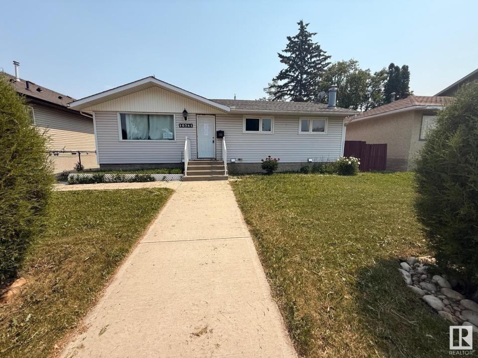 10341 158 STREET NW, Edmonton, Alberta T5P 2Y4, Canadá