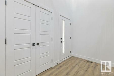 81 SILVERSTONE DRIVE, Stony Plain, Alberta T7Y 0E8, Canada