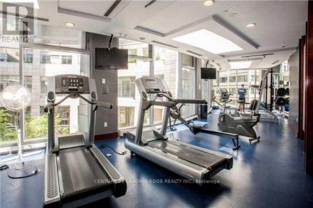 2181 YONGE STREET, Toronto (mount Pleasant West), Ontario M4S 3H7, Canada