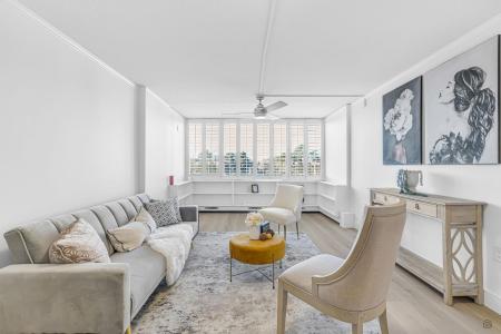 6651 MINORU BOULEVARD, Richmond, British Columbia V6Y 1Z2, Canada