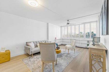 6651 MINORU BOULEVARD, Richmond, British Columbia V6Y 1Z2, Canada