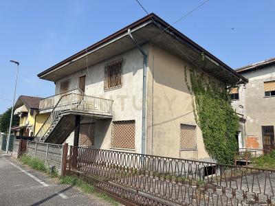 Via Giacomo Puccini, Oppeano, Vénétie 37050, Italie