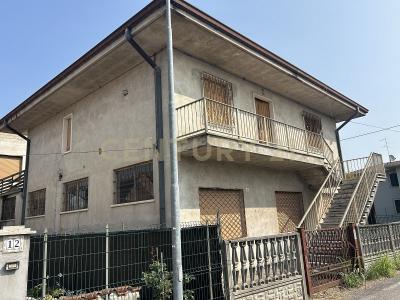 Via Giacomo Puccini, Oppeano, Wenecja Euganejska 37050, Włochy