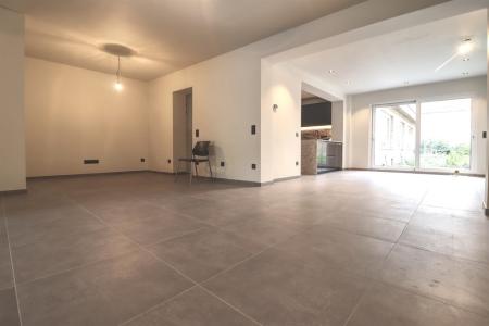 Overleiestraat 19 01, Kortrijk, 8500, Belgium