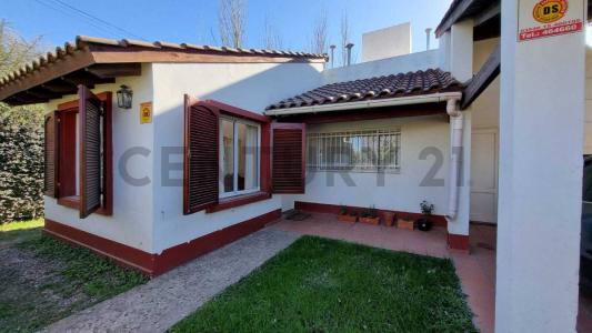 Cornelia Heinich 400, Villa General Belgrano, Cordoba 5194, Argentina