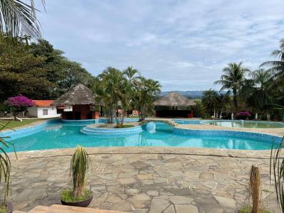 hotel los cedros , Oeste, Santa Cruz 00001, Bolivia