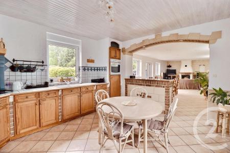 Haubourdin, Nord-Pas-de-Calais 59320, France