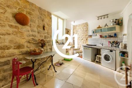 Paris, Île-de-France 75018, France