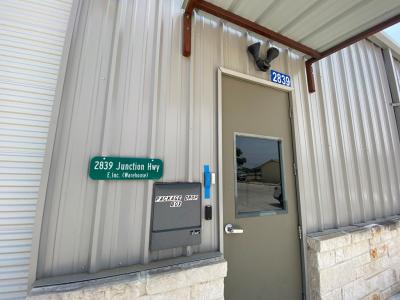 2839 Junction Hwy, Kerrville, Texas 78028, HOA KỲ
