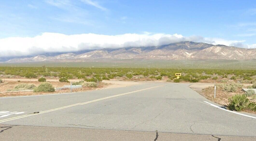 N/O Hwy 58 & W/O Fwy 14 APN 225-430-05, Mojave, Californie 93501, États-Unis