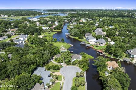 420 N Caribe Place, Gulfport, 密西西比州 39507, 美国