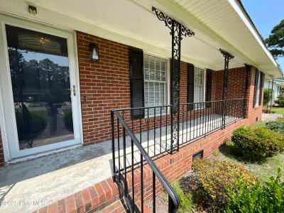 3002 S Elm Street, Greenville, Carolina Do Norte 27858, Estados Unidos