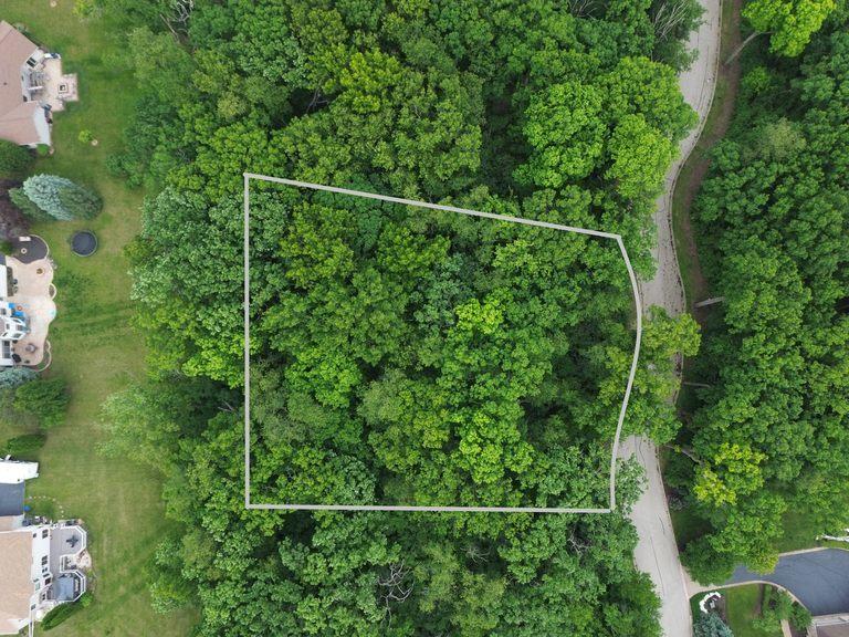 7220 Forest Oak Drive, Mchenry, Illinois 60050, États-Unis