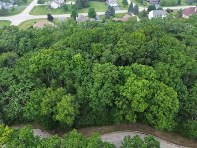 7220 Forest Oak Drive, Mchenry, Illinois 60050, États-Unis