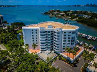 1 Seaside Ln #302, Belleair, Flórida 33756, Estados Unidos