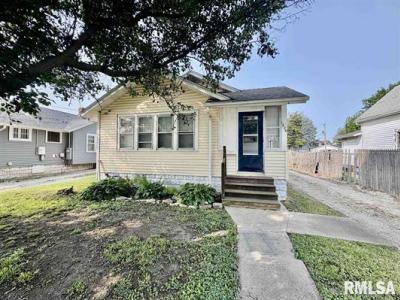 1526 Grand Avenue, Galesburg, Illinois 61401, USA