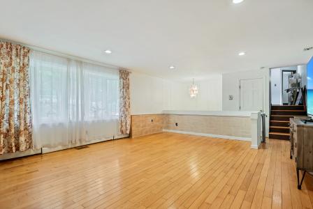 161 Bush Hill Rd , Hudson, マサチューセッツ 03051, アメリカ合衆国
