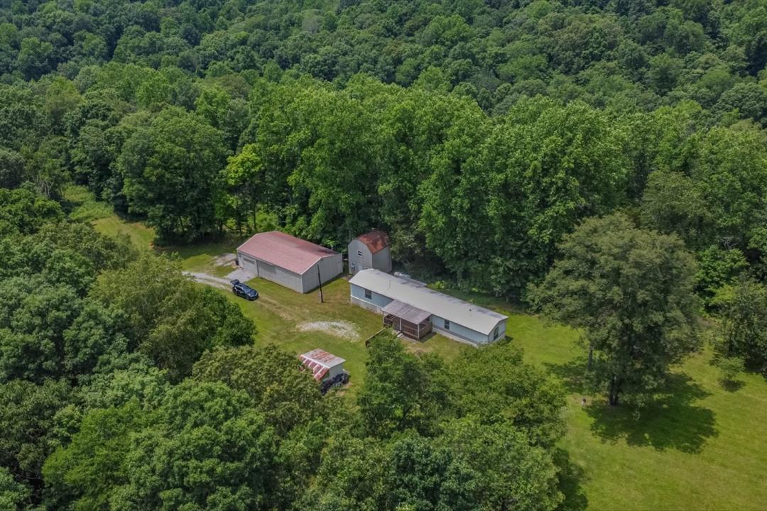 2332 Bear Creek Rd, Vanleer, Tennessee 37181
