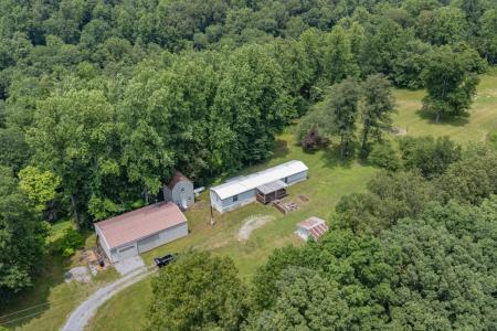 2332 Bear Creek Rd, Vanleer, Tennessee 37181