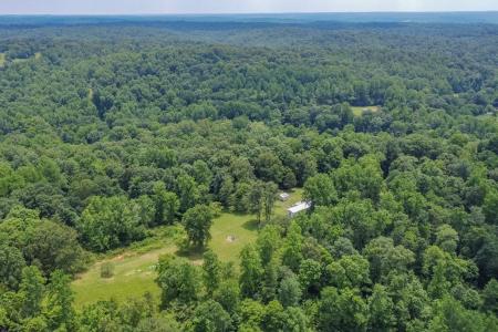 2332 Bear Creek Rd, Vanleer, Tennessee 37181