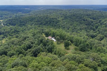 2332 Bear Creek Rd, Vanleer, Tennessee 37181, USA