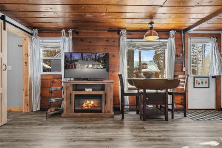 114 Taylor Avenue, Roscommon, Michigan 48653, USA