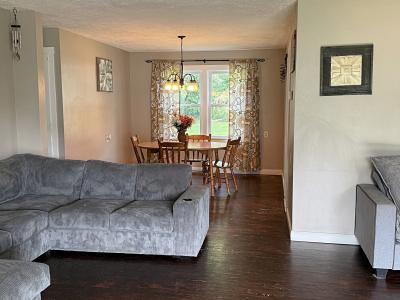 759 S Odon Street, Elnora, Indiana 47529, USA