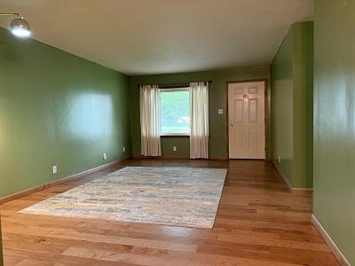209 Acton Street, Loogootee, Indiana 47553, Estados Unidos