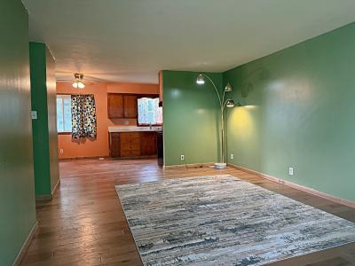 209 Acton Street, Loogootee, Indiana 47553, Estados Unidos