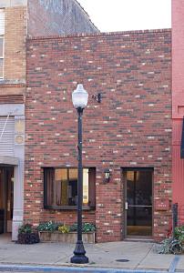 30 S Main Street, Linton, Indiana 47441, USA
