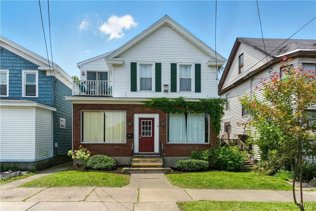 174 1/2 E 7th Street, Oswego, Нью-Йорк 13126, Соединенные Штаты