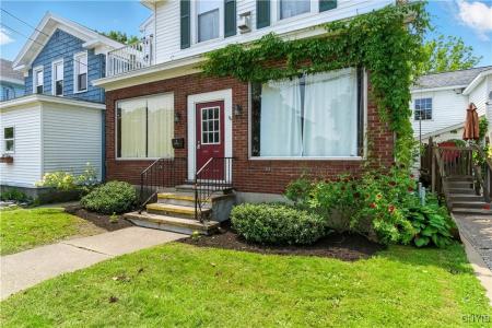 174 1/2 E 7th Street, Oswego, Нью-Йорк 13126, Соединенные Штаты