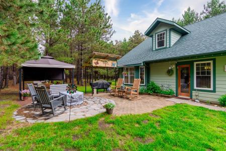 4619 Jenny Ln NW, Bemidji, Minnesota 56601, USA