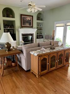 1976 Oak Street, Linton, إنديانا 47441, الولايات المتحدة