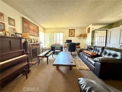 24859 Rock Springs Trail, Moreno Valley, Californie 92557, États-Unis