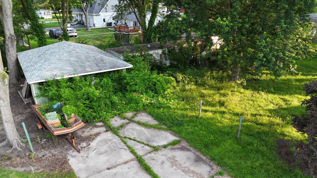 28346 S Elm Drive, Wilmington, Illinois 60481, USA