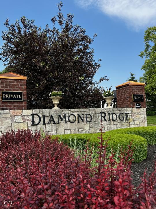 6641 Trail Ridge Way, Indianapolis, אינדיאנה 46259, ארצות הברית של אמריקה 
