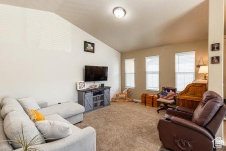 1150 N WILTSHIRE DR W, North Salt Lake, Utah 84054, USA