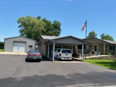 902 NE Rushwood Drive, Stigler, Oklahoma 74462