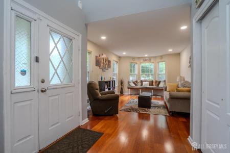 108 Jared Drive, North Brunswick, Nueva Jersey 08902, Estados Unidos