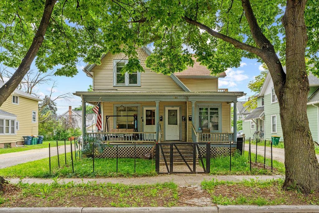 305 Linden Street, Fond Du Lac, Wisconsin 54935, USA