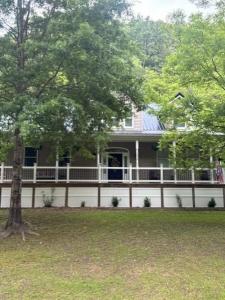 1082 Caudill Fork, Staffordsville, Kentucky 41256, USA