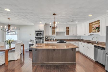 14 Pleasant View Ave, Lynn, Massachusetts 01902