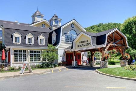 6385 Mtée Ryan, Mont-Tremblant, Quebec J8E 1S5, Canada