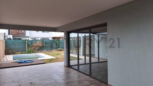 Bº GARDENS , Mayor Drummond, Mendoza 5507, Argentina