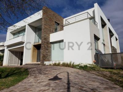 Pueyrredón 717-797, M5505 Luján de Cuyo, Mendoza , Chacras de Coria, Mendoza 5505, Argentina