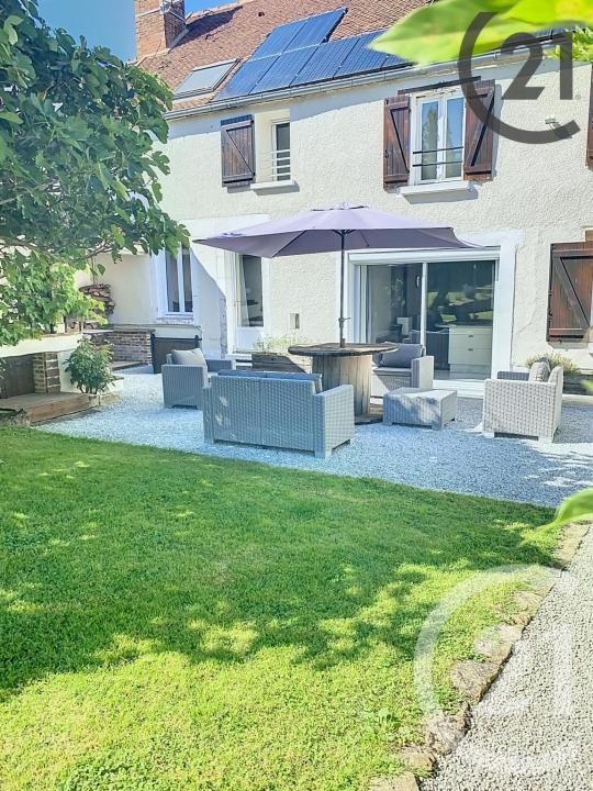 Montigny La Resle, Bourgogne 89230, Fransa